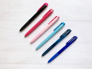 Uni-ball Signo RT1