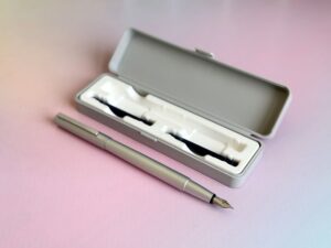 Pluma Muji de Aluminio