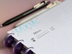 Uni One Rose Gold Clip